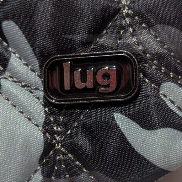 Lug Skipper Purse Small Blue Camo Crossbody Travel Bag RFID Anti-Theft Strap - Picture 5 of 9